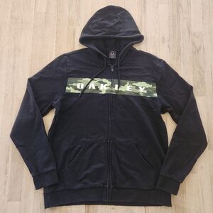 Oakley Mens Black Full Zip Up Hoodie with Camo White Logo Regular Fit Size L
